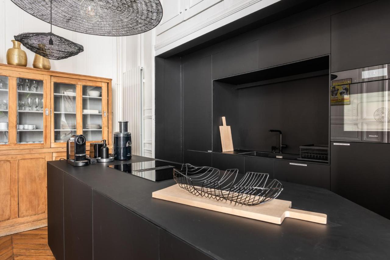 Outstanding Parisian Flat In Heart Of Paris Center Lejlighed Eksteriør billede